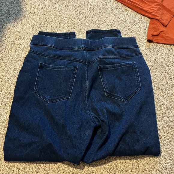 Women’s clothing bundle - Picture 4 of 5